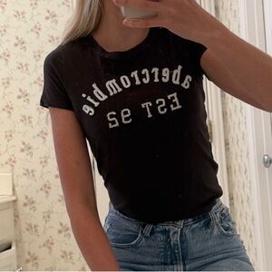 Abercrombie - Brown Graphic Tee